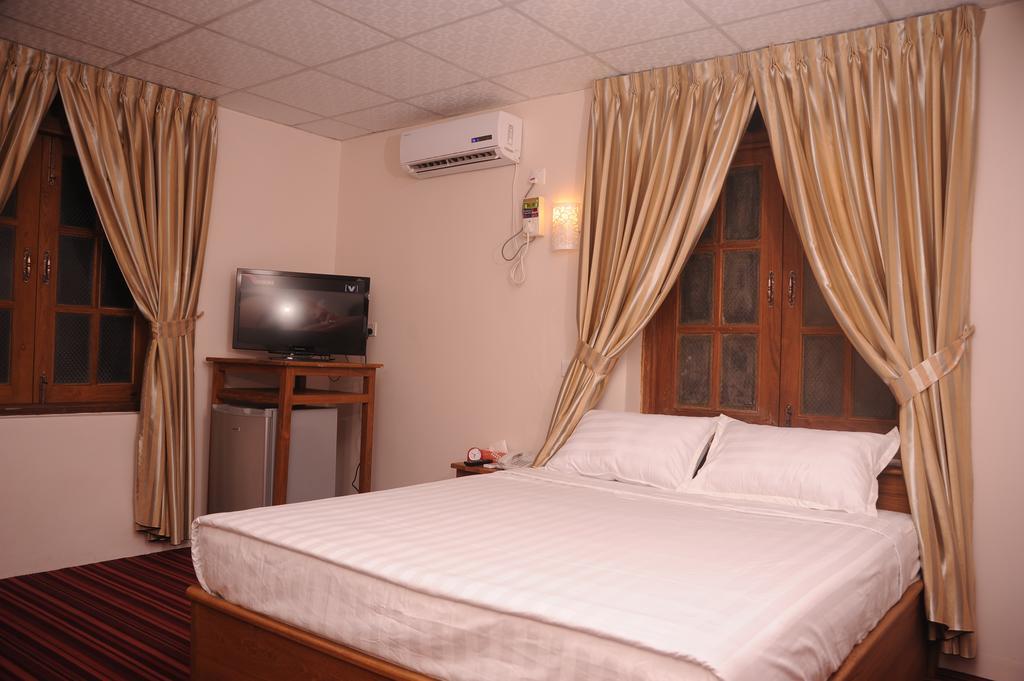 Yangon Urban Hotel Exterior foto