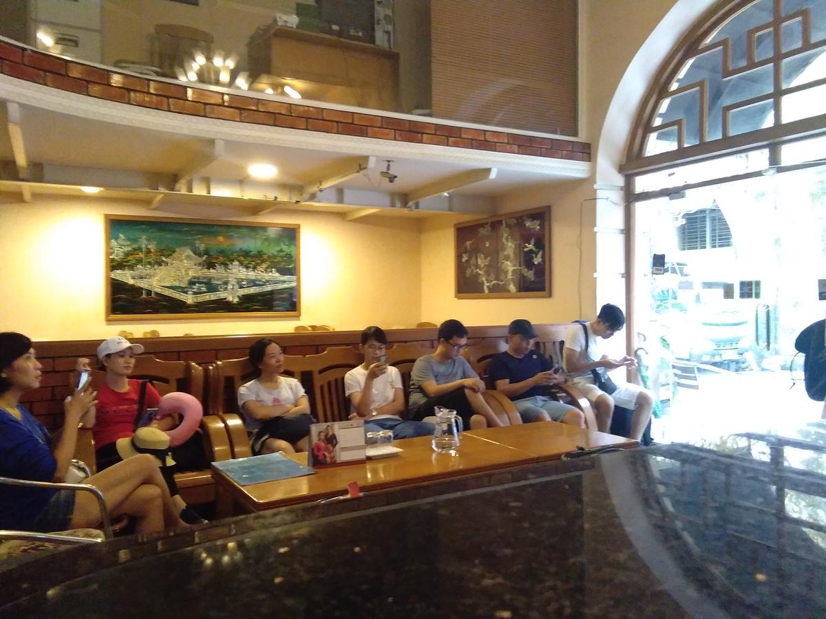 Yangon Urban Hotel Exterior foto